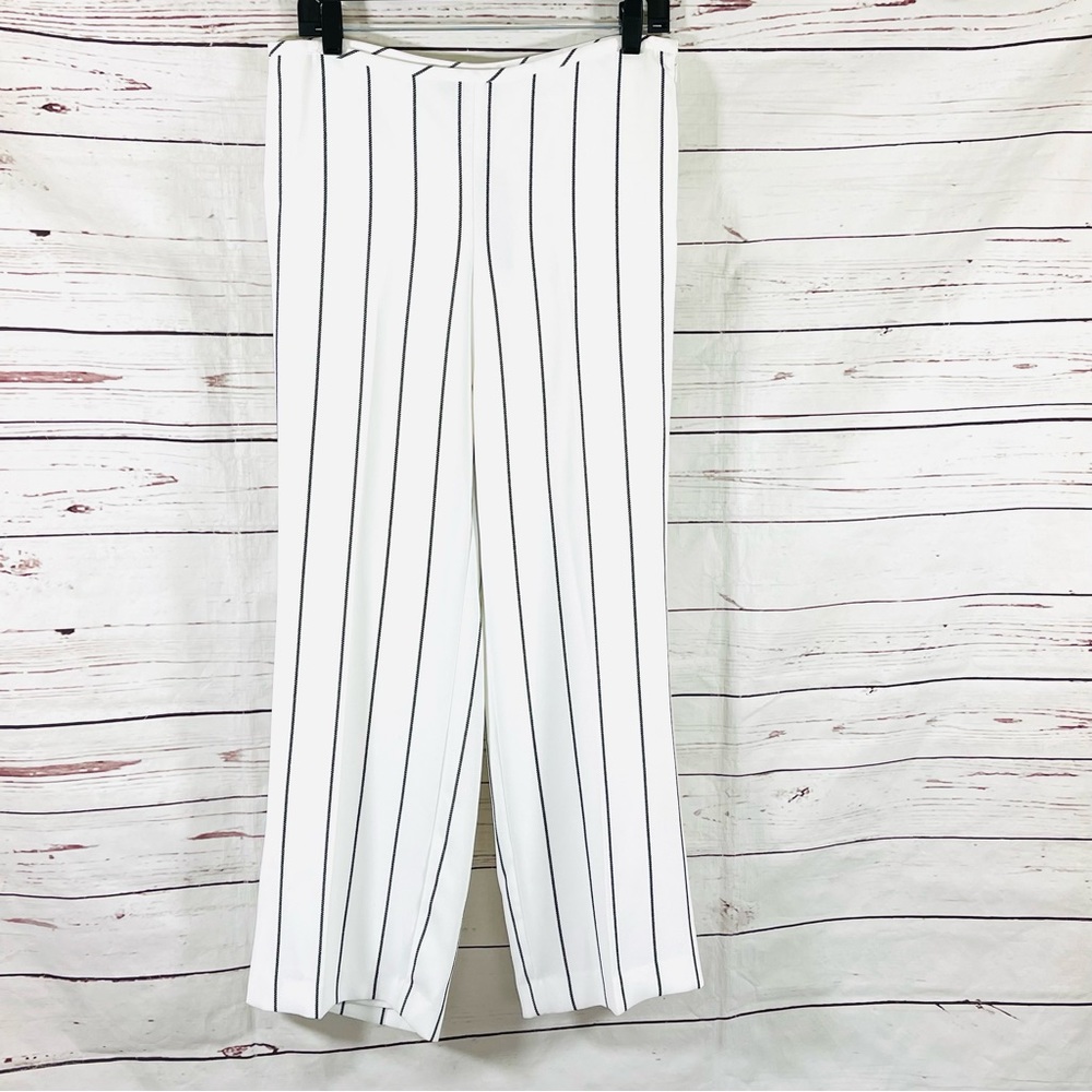 Talbotsโ Signature Womenโs Dress Pants White Pinstripes Petite Size 8P.